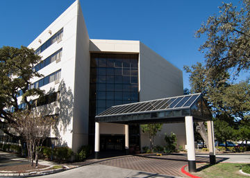 H I Express & Suites San Antonio Medical-Six Flags Buitenkant foto